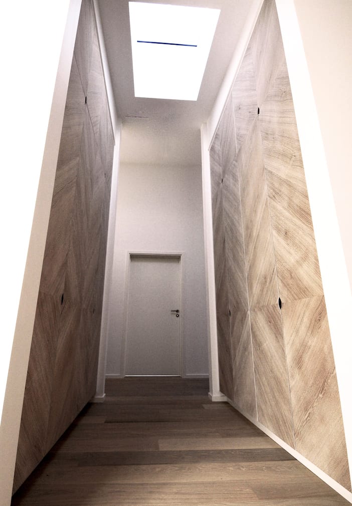 Entreskabe med mønster af træfiner. Garderobeskabe fremstilles efter særlige mål i alle dybder, bredder og højder hos Jesper Holm Design i København.